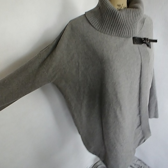 Guess Grey Oversized Sweater with Buckle Accent - Picture 2 of 8